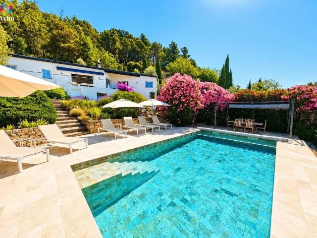 Maison de prestige de 186 m2 en vente La Motte, France