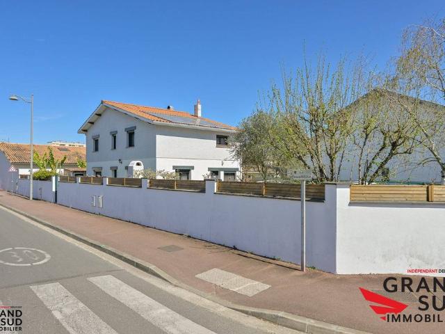 Maison de luxe 5 chambres en vente à Le Bouscat, France