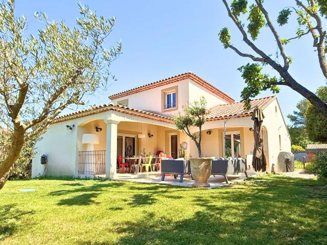 Maison de luxe 5 chambres en vente à Le Puy Sainte Réparade, Provence Alpes Côte d'Azur