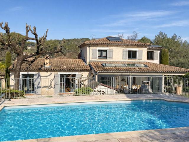 Maison de luxe 5 chambres en vente à Mouans Sartoux, Provence Alpes Côte d'Azur