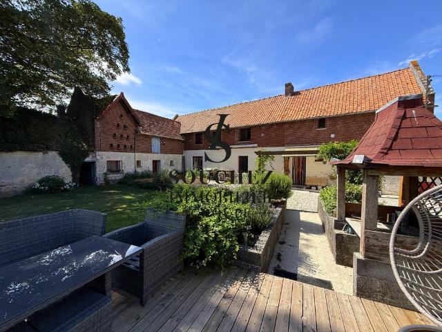Maison de 7 pièces de luxe en vente à Montenescourt, Hauts de France