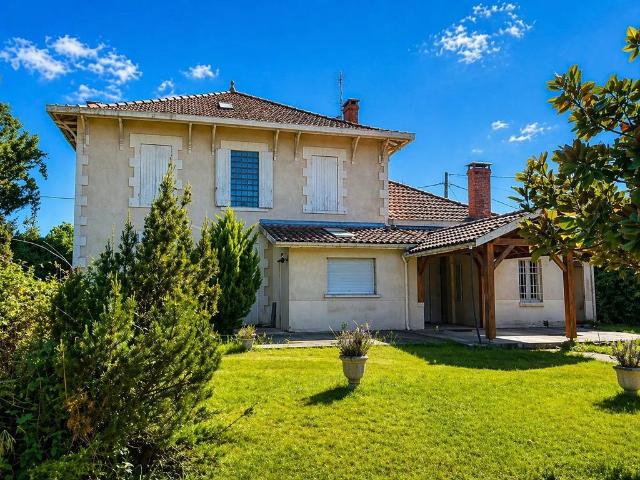 Maison de luxe 5 chambres en vente à Salles, Nouvelle Aquitaine