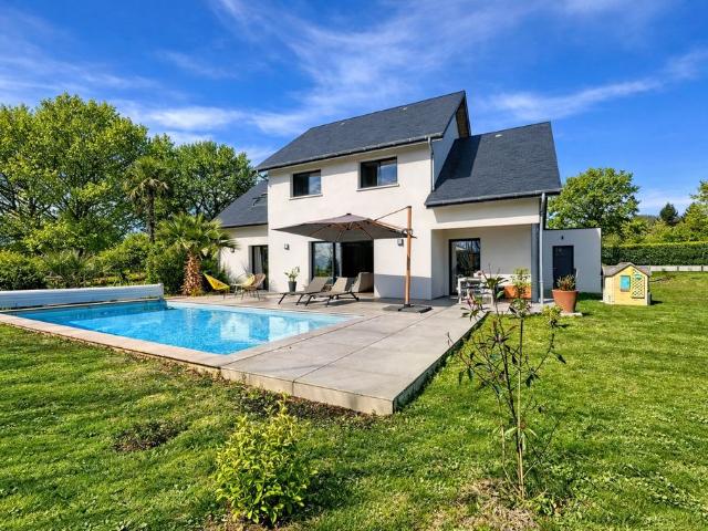 Maison de luxe 5 chambres en vente à Pau, France