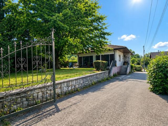 Maison de luxe 5 chambres en vente à Vétraz Monthoux, Auvergne Rhône Alpes