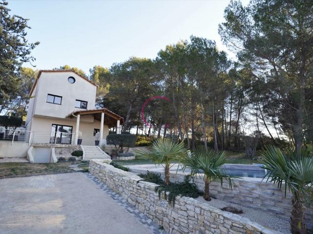 Maison de luxe 5 chambres en vente à Ventabren, Provence Alpes Côte d'Azur