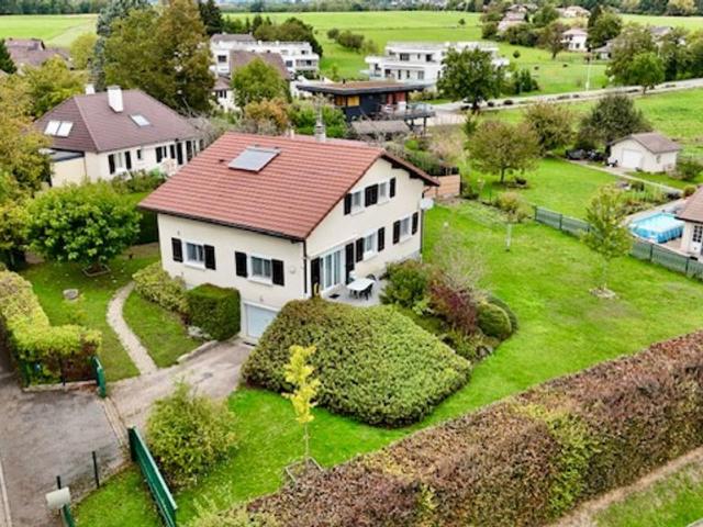 Maison de luxe 5 chambres en vente à Versonnex, Auvergne Rhône Alpes
