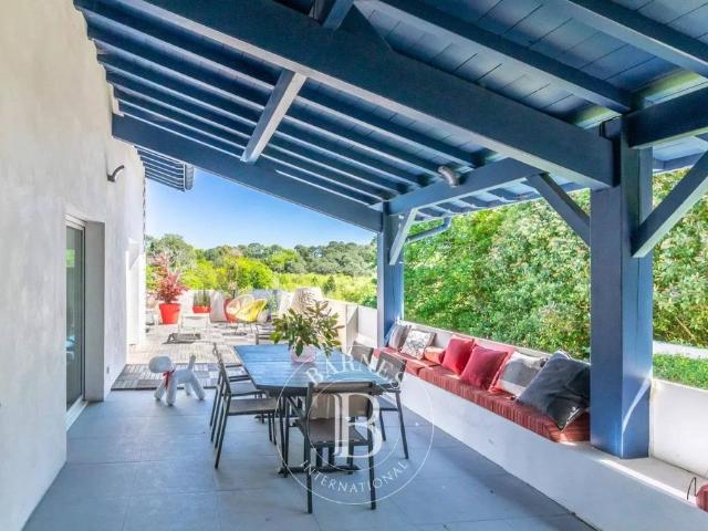 Maison de luxe 6 chambres en vente à Biarritz, France