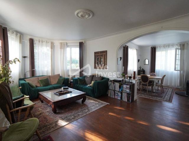 Maison de luxe 6 chambres en vente à Le Plessis Trévise, Île de France