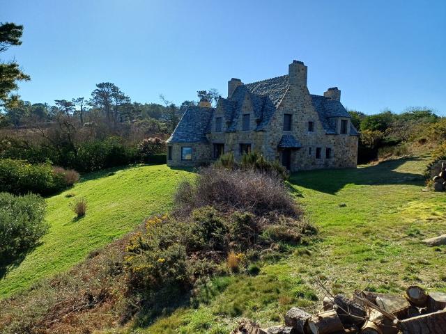Maison de luxe 6 chambres en vente à Plougasnou, Bretagne