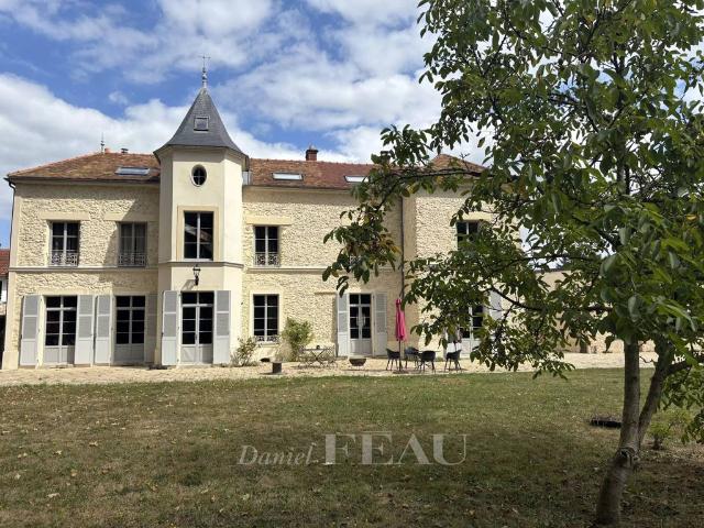 Maison de luxe 6 chambres en vente à Rambouillet, France