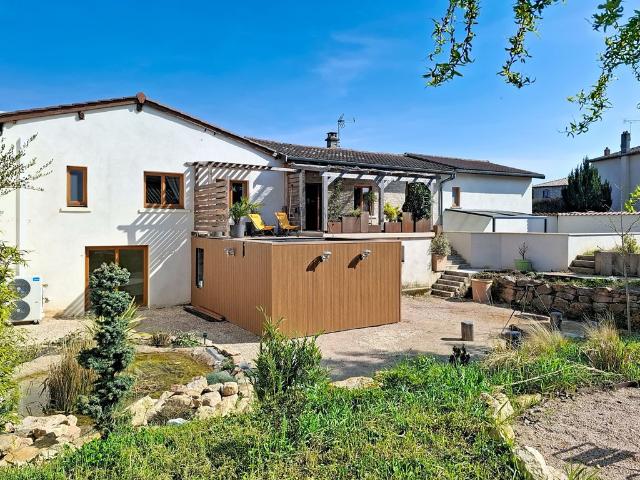 Maison de luxe 8 chambres en vente à Vourles, France