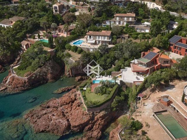 Maison de luxe de 9 chambres en location à Théoule sur Mer, France