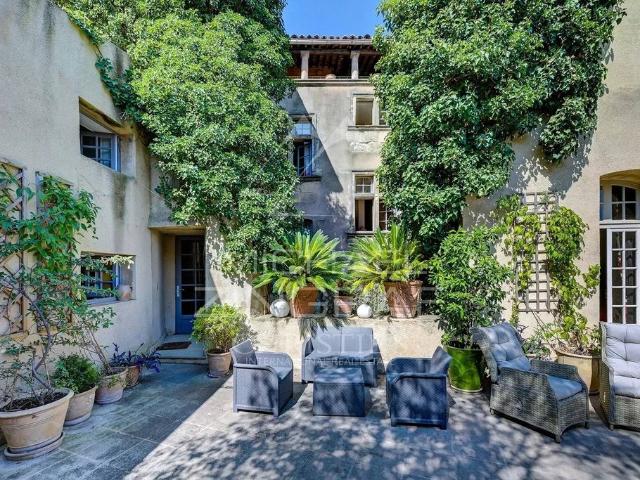 Maison de luxe 9 chambres en vente à Aix en Provence, France