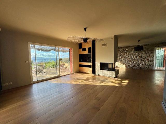 Maison de luxe 3 chambres en location à Toulon, Provence Alpes Côte d'Azur