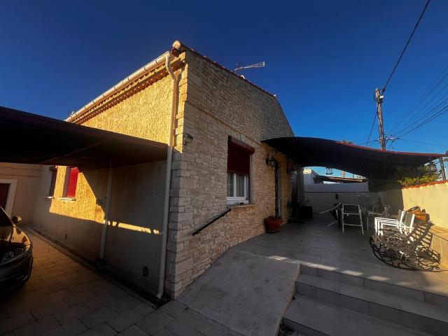 Maison de luxe 3 chambres en vente à Marignane, Provence Alpes Côte d'Azur