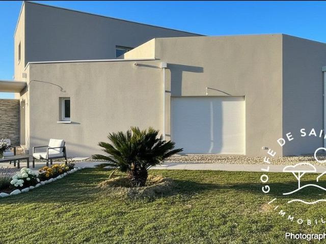 Maison de luxe 3 chambres en vente à Puilacher, France