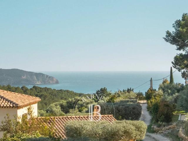 Maison de luxe de 405 m2 en vente Ceyreste, Provence Alpes Côte d'Azur