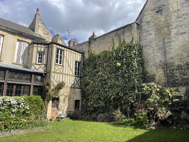 Maison de luxe de 431 m2 en vente Caen, France