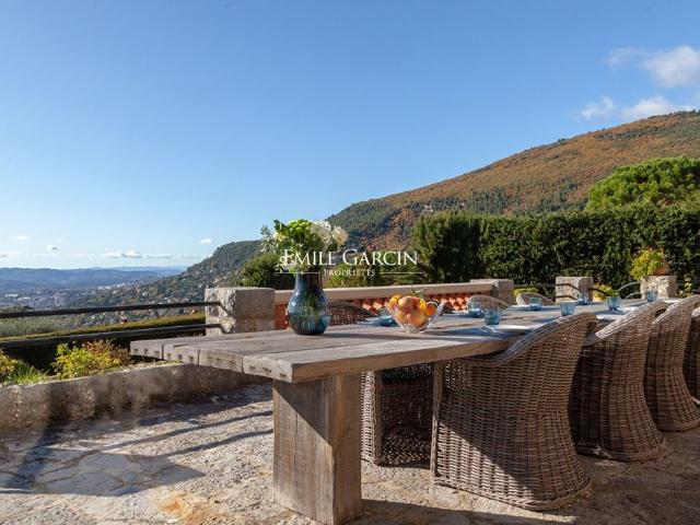 Maison de luxe de 450 m2 en location Grasse, Provence Alpes Côte d'Azur
