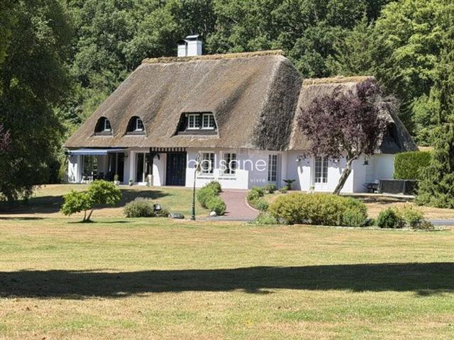 Maison de luxe de 7 chambres en vente à Pont Audemer, Normandie