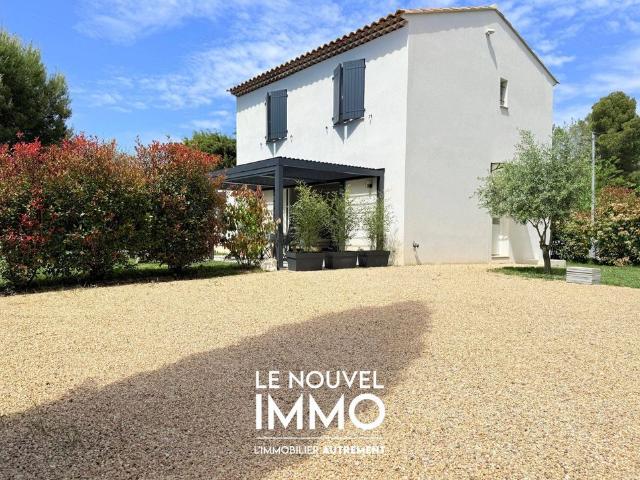 Maison de luxe de 4 chambres en vente à Éguilles, Provence Alpes Côte d'Azur