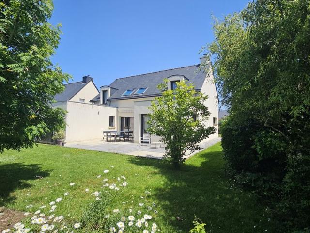 Maison de luxe de 4 chambres en vente à Orgères, France