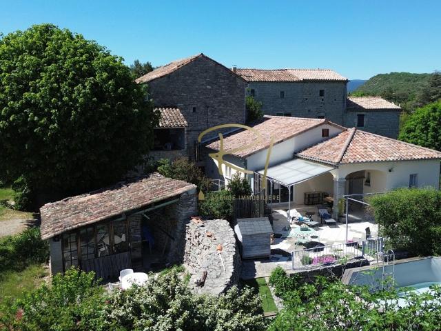 Maison de luxe de 4 chambres en vente à Les Vans, Auvergne Rhône Alpes