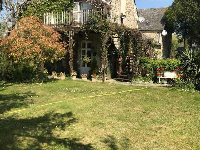 Maison de luxe de 4 chambres en vente à Livet, Pays de la Loire