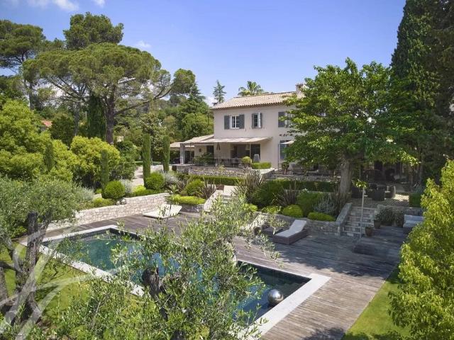 Maison de luxe de 4 chambres en vente à Mougins, Provence Alpes Côte d'Azur