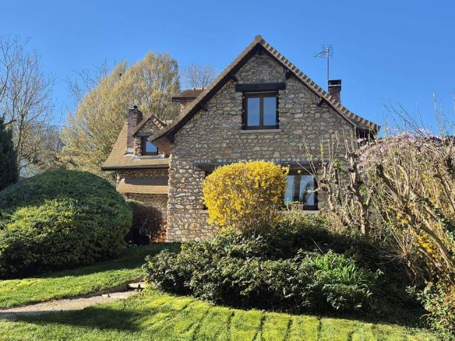Maison de luxe de 4 chambres en vente à Maule, Île de France
