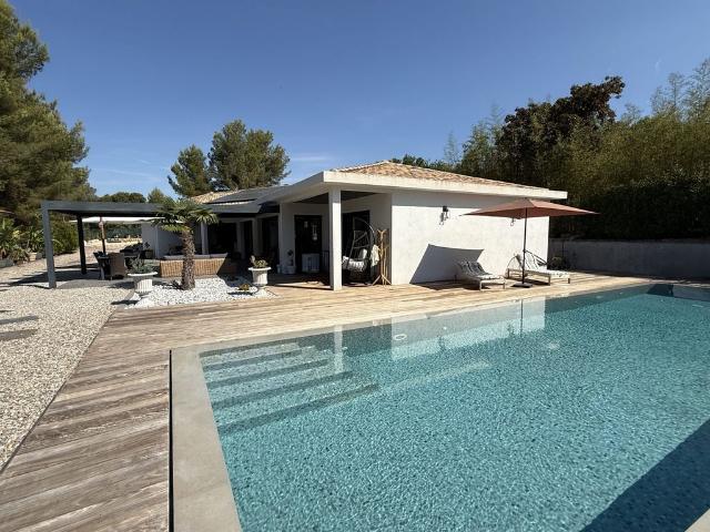 Maison de luxe de 4 chambres en vente à Saint Cyr sur Mer, France