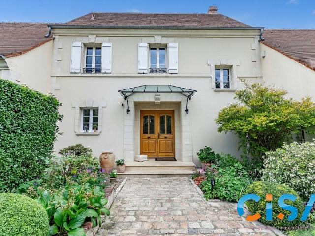 Maison de luxe de 243 m2 en vente Senlis, France