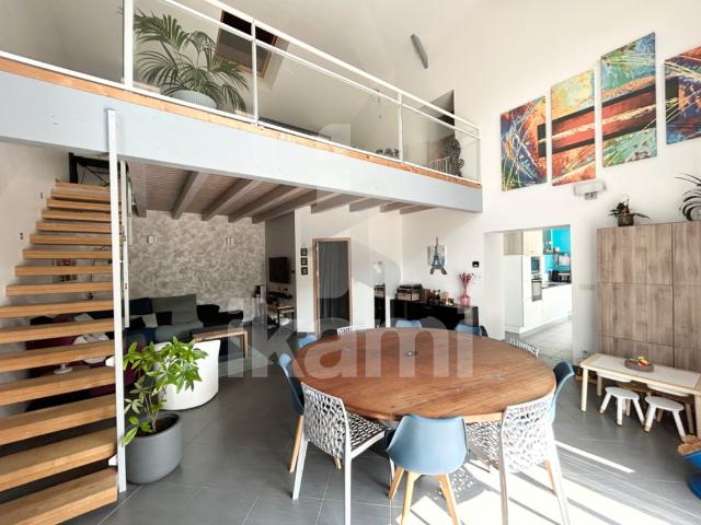 Maison de luxe de 4 chambres en vente à Peyrins, France