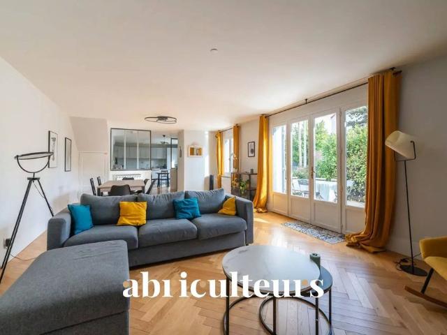 Maison de luxe de 4 pièces à 10 Avenue della Monica, Colombes, Département des Hauts de Seine, Île de France