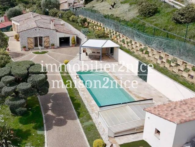 Maison de luxe de 4 pièces en vente à Nice, Provence Alpes Côte d'Azur