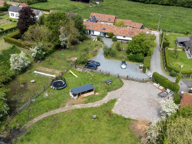 Maison de luxe de 4 pièces en vente à Arrest, France