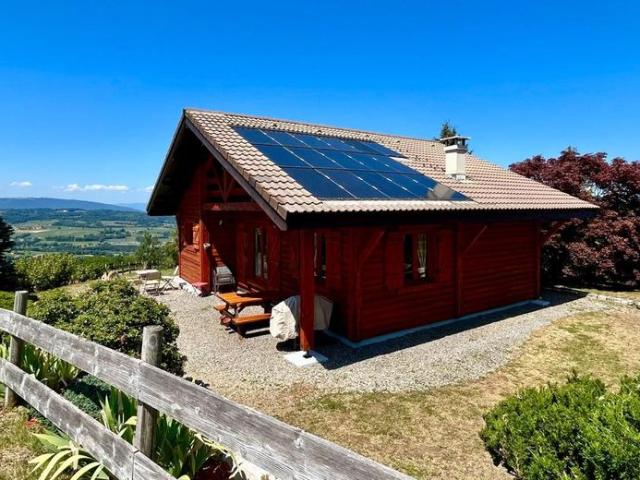 Maison de luxe de 4 pièces en vente à La Roche sur Foron, France