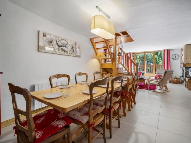 Maison de luxe de 4 pièces en vente à Le Praz, France