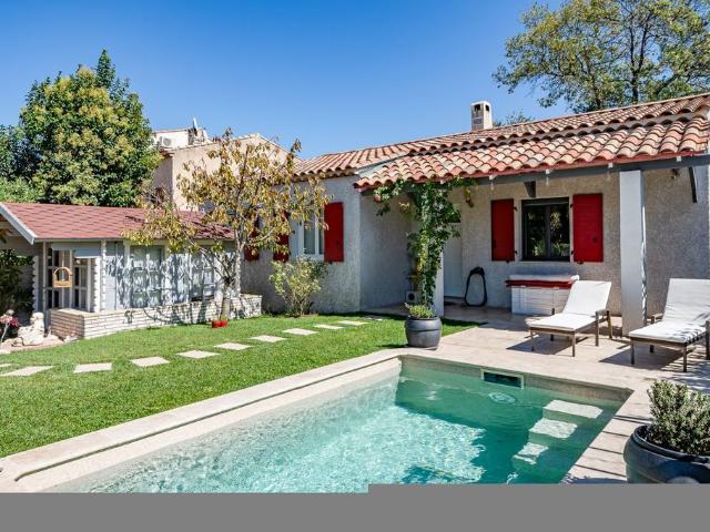 Maison de luxe de 4 pièces en vente à Plan de Cuques, Provence Alpes Côte d'Azur