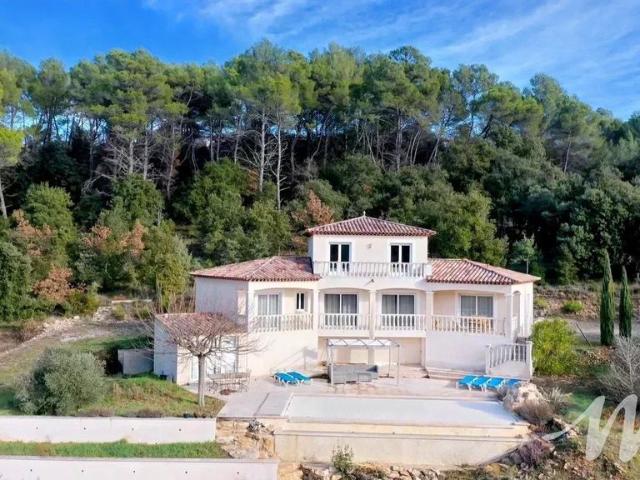Maison de luxe de 4 pièces en vente à Pontevès, France