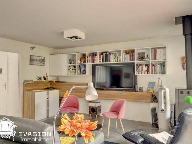 Maison de luxe de 4 pièces en vente à Sallanches, France