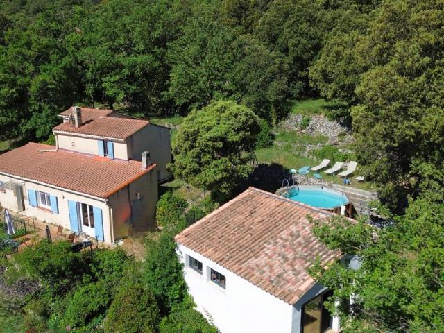 Maison de luxe de 4 pièces en vente à Signes, Provence Alpes Côte d'Azur