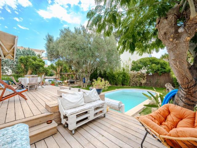 Maison de luxe de 4 pièces en vente à Toulon, Provence Alpes Côte d'Azur