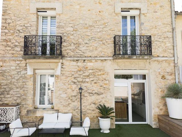 Maison de luxe de 4 pièces en vente à Valergues, Occitanie