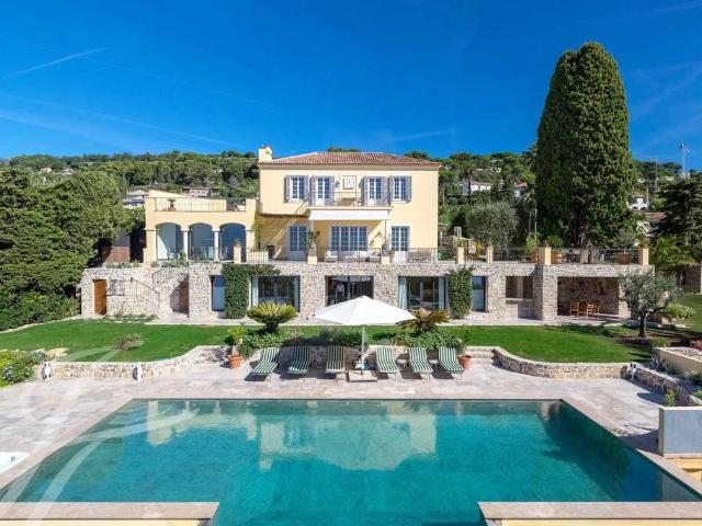 Maison de luxe de 500 m2 en location Cannes, France