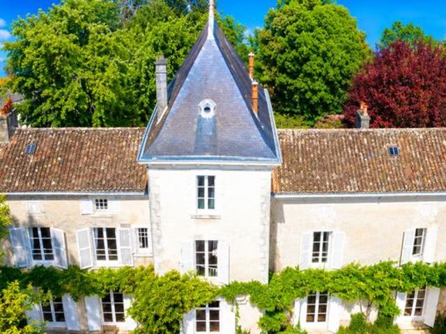 Maison de luxe de 510 m2 en vente Melle, Nouvelle Aquitaine