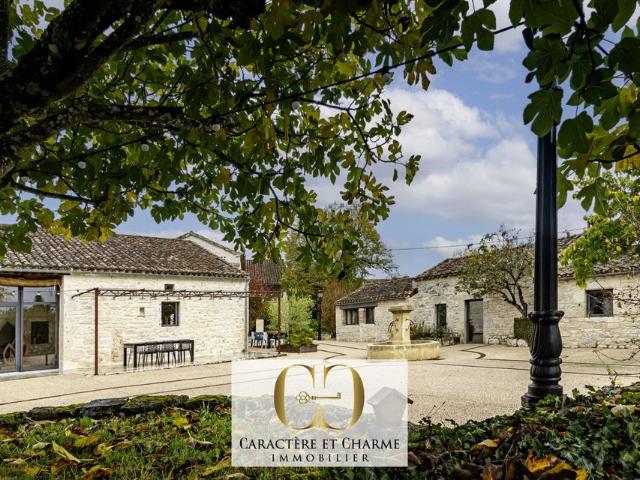 Maison de luxe de 565 m2 en vente Cahors, France
