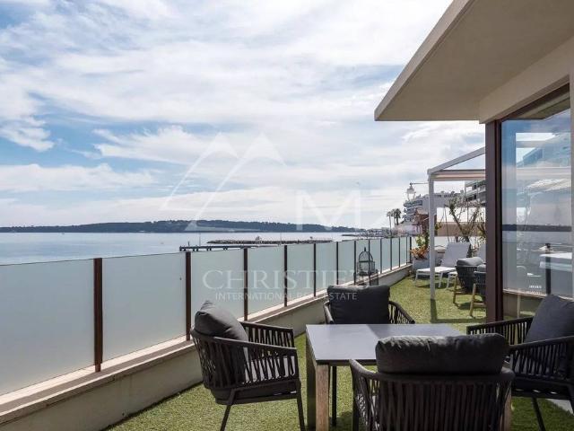 Maison de luxe de 5 chambres en vente à Cannes, Provence Alpes Côte d'Azur