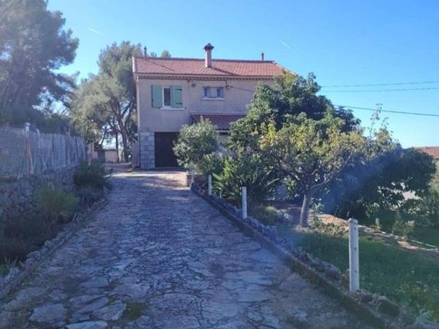 Maison de luxe de 5 chambres en vente à Carqueiranne, Provence Alpes Côte d'Azur