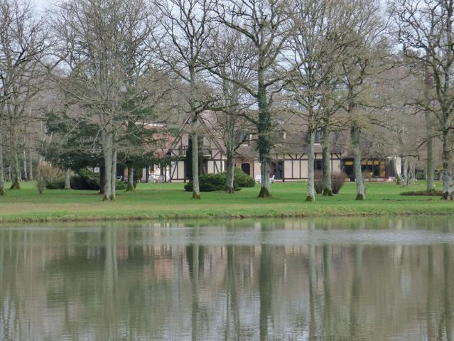 Maison de luxe de 5 chambres en vente à Autry le Châtel, Centre